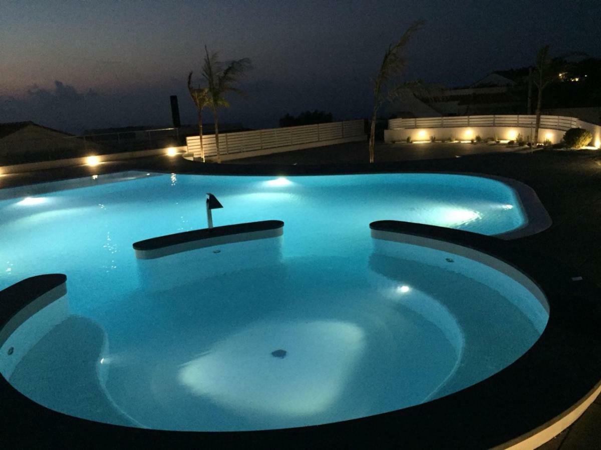 Villa Nove - Residence Dei Fiori Zambrone Kültér fotó